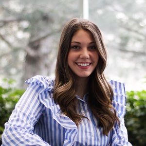 Meet your Posher, Lauren